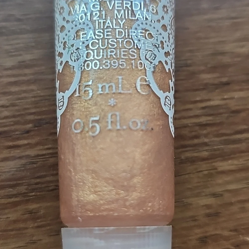NWOB Tutti Dolci Cinnamon Frosting Lip Gloss - Shimmering Gold - Discontinued